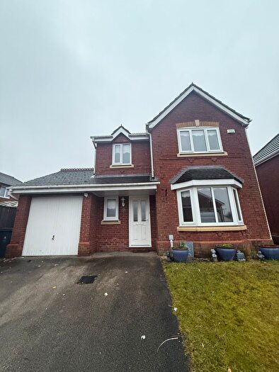 3 Bedroom Barn Conversion To Rent In Kensington Drive, Prescot, L34