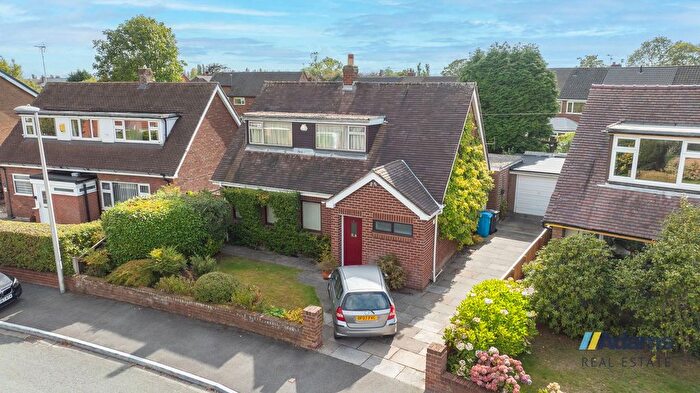 3 Bedroom Detached House For Sale In Holyrood Avenue, Farnworth, Widnes, WA8