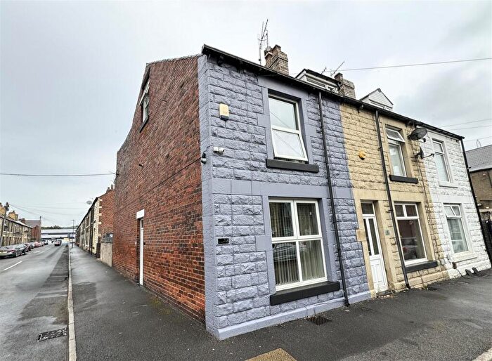 3 Bedroom End Of Terrace House For Sale In Bickerton Road, Hillsborough, S6