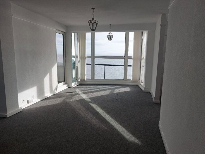 3 Bedroom Flat To Rent In The Esplanade, Seabank, Penarth, CF64