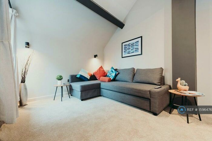 2 Bedroom Flat To Rent In Victoria Road, Tamworth, B79