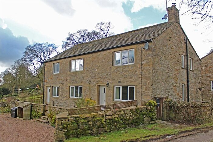 4 Bedroom Detached House To Rent In Farther Fence End Farmhouse, Thornton-In-Craven, Nr Skipton, BD23