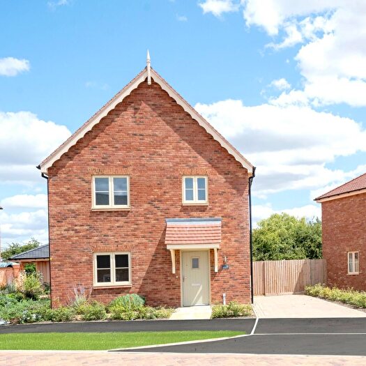 3 Bedroom Detached House For Sale In Station Road, Felsted, Essex, CM6