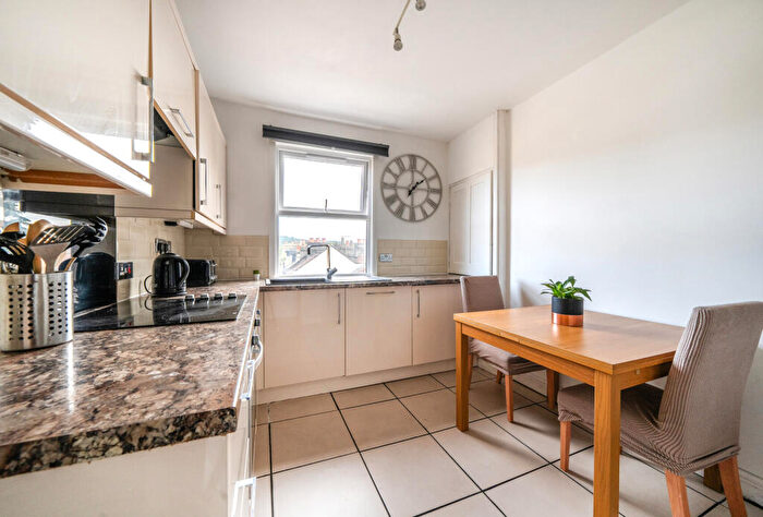 2 Bedroom Apartment For Sale In Walcot Buildings, Bath, Somerset, BA1