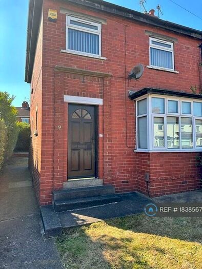 2 Bedroom Semi-Detached House To Rent In Dixon Crescent, Doncaster, DN4
