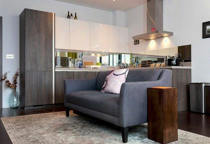 2 Bedroom Flat To Rent In Capital House, Plaza Gardens, London, SW15