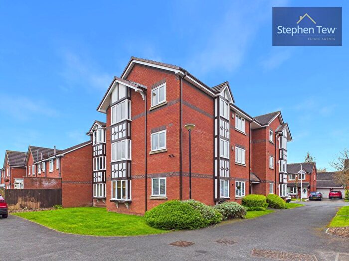 2 Bedroom Flat For Sale In Bishopsgate, Blackpool, FY3