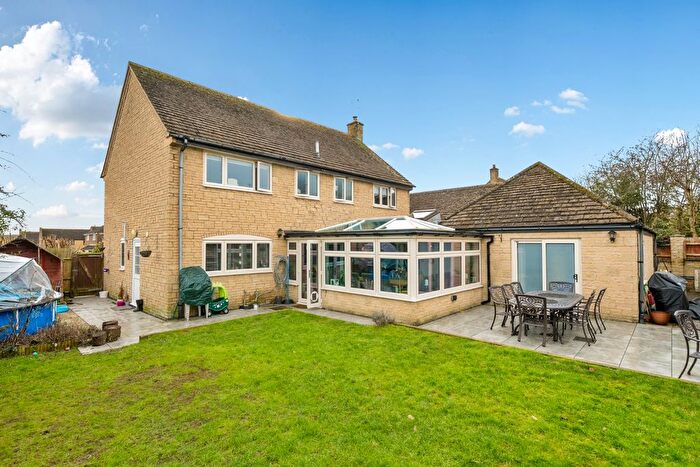 7 Bedroom Detached House For Sale In Wood Road, Kings Cliffe, Peterborough, PE8