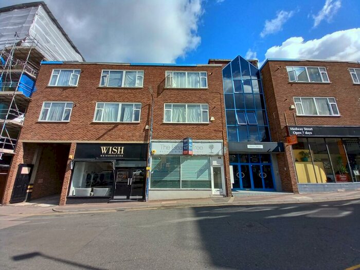 Apartment To Rent In Medway Street, Maidstone, ME14
