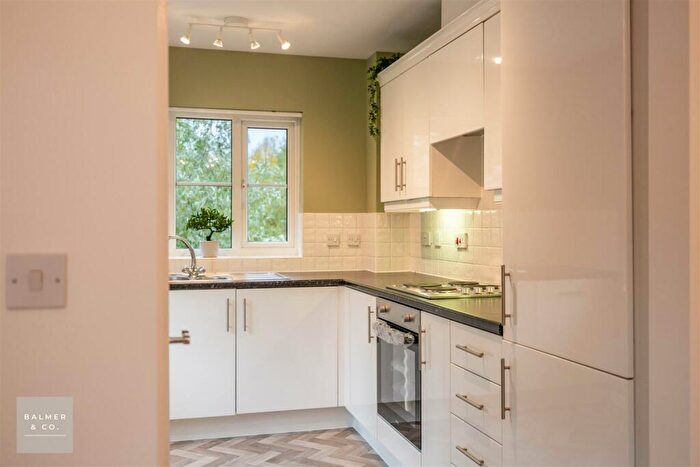 2 Bedroom Apartment For Sale In Shalefield Gardens, Atherton, M46