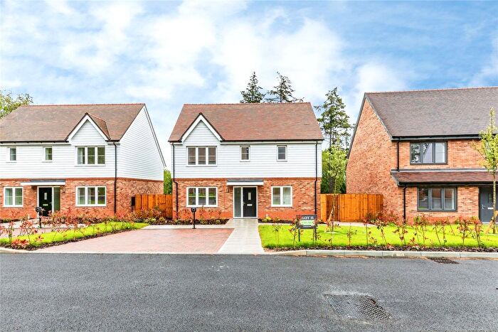 3 Bedroom Detached House For Sale In North Trade Road, Battle, East Sussex, TN33