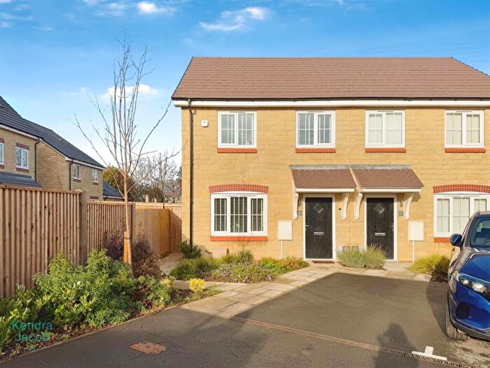 3 Bedroom Semi Detached House For Sale In Pheasant Close, Gateford, Worksop, S81