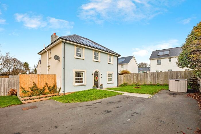 4 Bedroom Detached House For Sale In Stad Craig Ddu, Llanon, Ceredigion, SY23