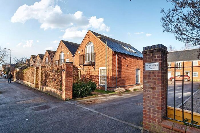 2 Bedroom Apartment To Rent In Margaret Road, Headington, OX3