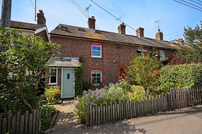 3 Bedroom Cottage For Sale In Station Road, Plumpton Green, BN7