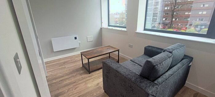 1 Bedroom Flat To Rent In Seymour Grove, Old Trafford, Manchester, M16