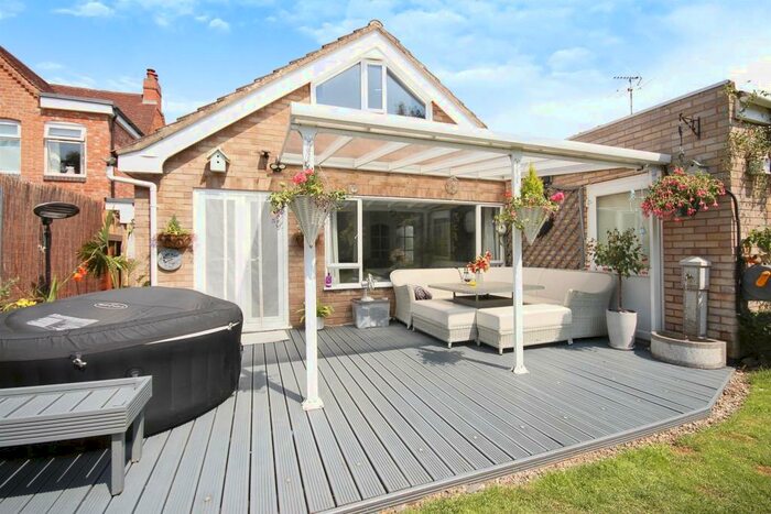 5 Bedroom Link Detached House For Sale In Balsall Street, Balsall Common, Coventry, CV7