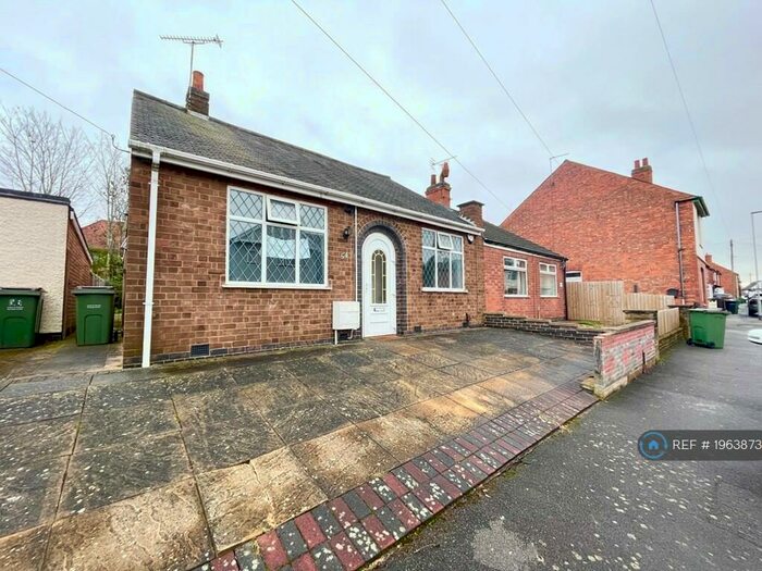 2 Bedroom Bungalow To Rent In Beaumont Street, Oadby, Leicester, LE2