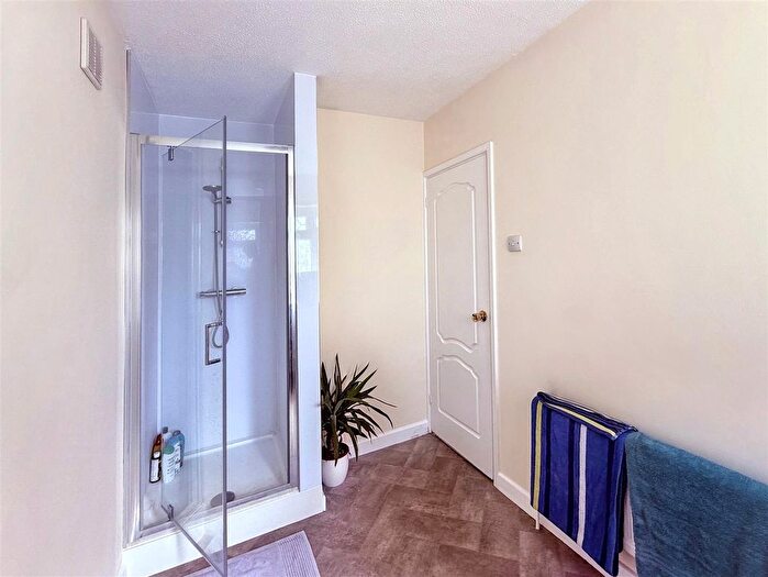 5 Bedroom Detached House To Rent In Primula Drive, Norwich, NR4