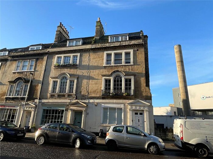 1 Bedroom Apartment To Rent In St James Parade, Bath, BA1