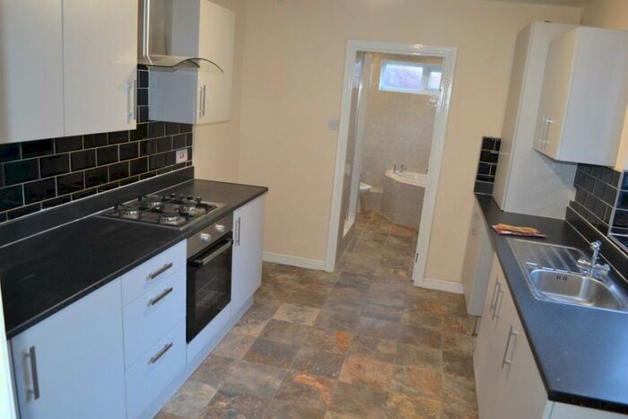 3 Bedroom House To Rent In Beauty Bank, Cradley Heath, B64