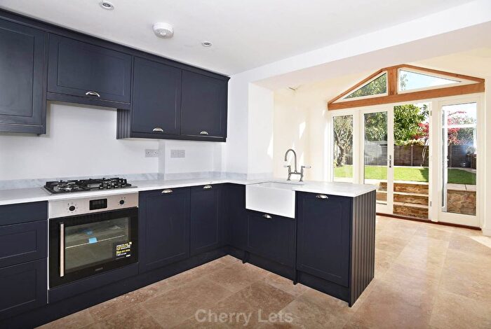 3 Bedroom Cottage To Rent In St Thomas Street, Deddington, OX15