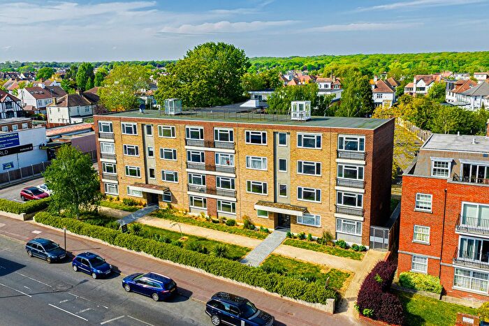 2 Bedroom Flat To Rent In London Road, Leigh-On-Sea, SS9
