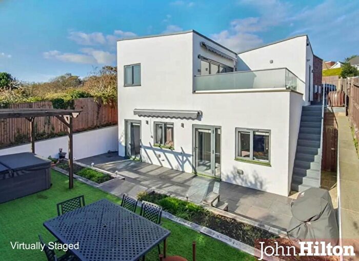 4 Bedroom Detached House For Sale In Ainsworth Close, Ovingdean, BN2