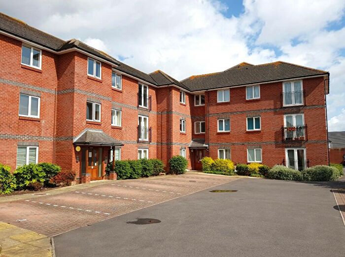2 Bedroom Flat To Rent In Flat Athena Court, Spicewood, Fareham, Hampshire, PO15