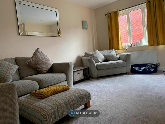 3 Bedroom Terraced House To Rent In Buckley Street, Greater Manchester, OL10