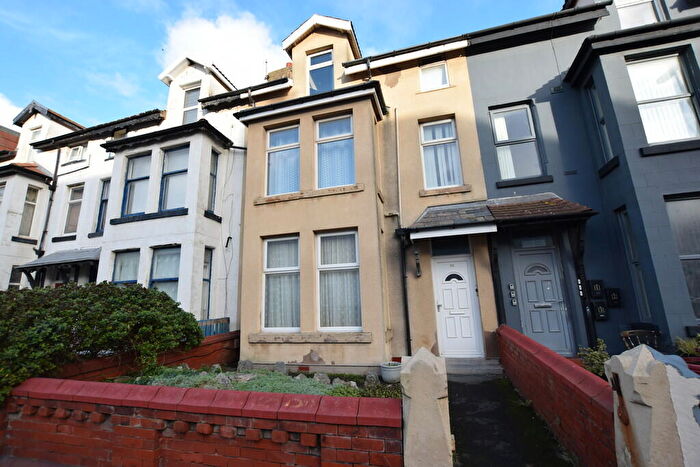 1 Bedroom Flat To Rent In Lord Street, Blackpool, FY1