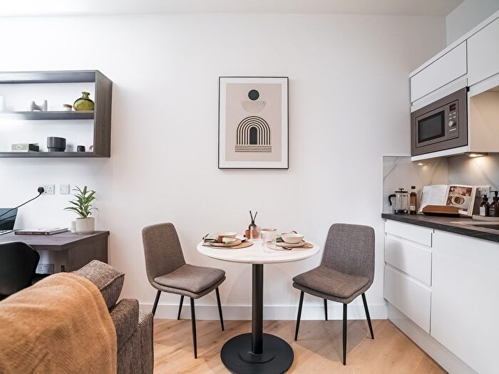 1 Bedroom Flat To Rent In Wellington Street, Leeds, LS1