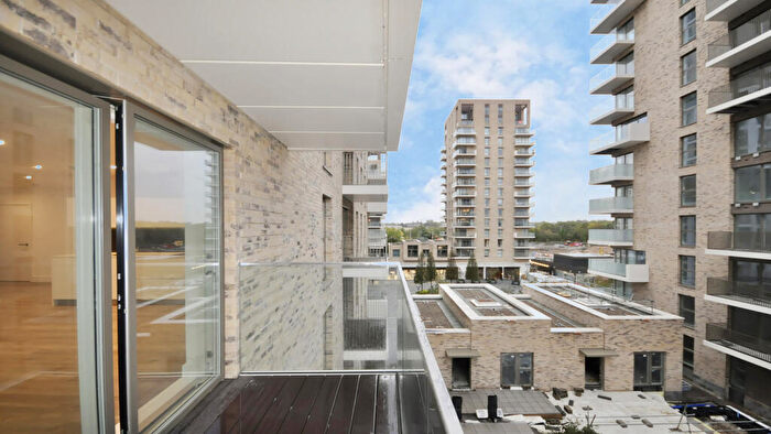 2 Bedroom Apartment To Rent In Pegler Square, Kidbrooke Village, London, SE3