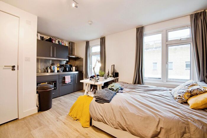 Flat To Rent In Bayham Street, NW1