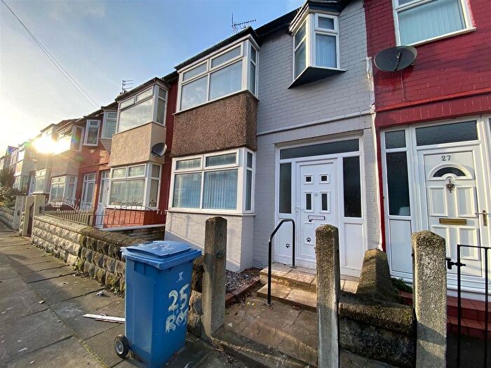 3 Bedroom Town House To Rent In Rossall Road, Liverpool, L13