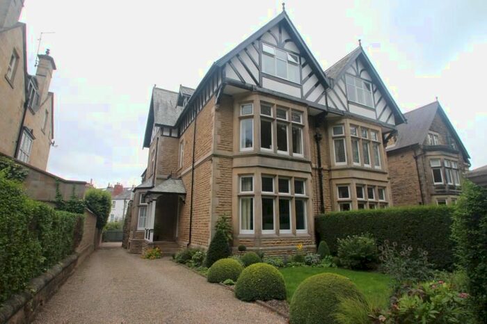 2 Bedroom Flat To Rent In Park Drive, Harrogate, HG2