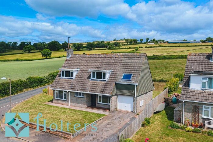 3 Bedroom Detached House For Sale In Groesffordd Park, Groesffordd, Brecon, LD3