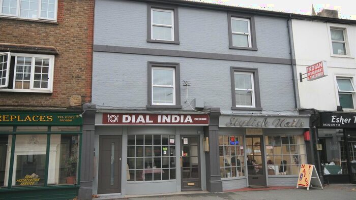 2 Bedroom Flat To Rent In Church Street, Esher, Surrey, KT10