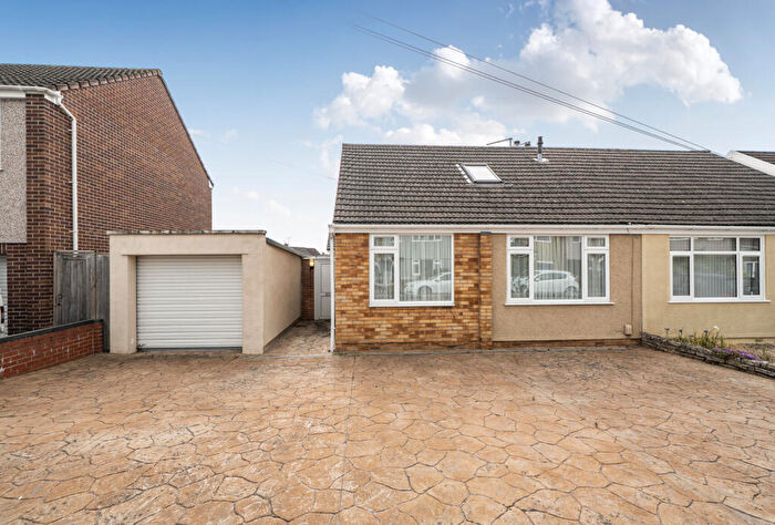 3 Bedroom Bungalow For Sale In Westland Avenue, Oldland Common, Bristol, Gloucestershire, BS30
