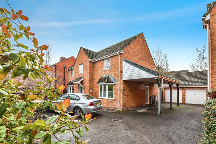 4 Bedroom Detached House For Sale In Bashkir Road, Westbury, BA13