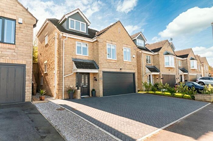 4 Bedroom Detached House For Sale In Ladyroyd, Silkstone Common, S75