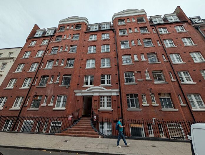 1 Bedroom Flat To Rent In Tavistock Place, London, WC1H