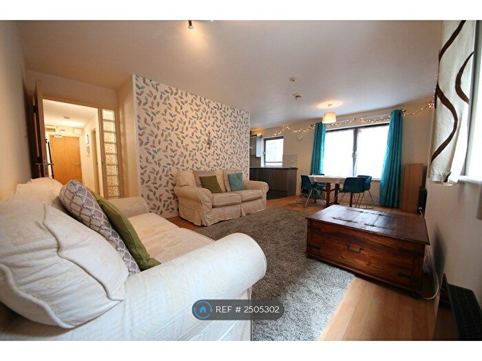 1 Bedroom Flat To Rent In Angel Meadows, Manchester, M4