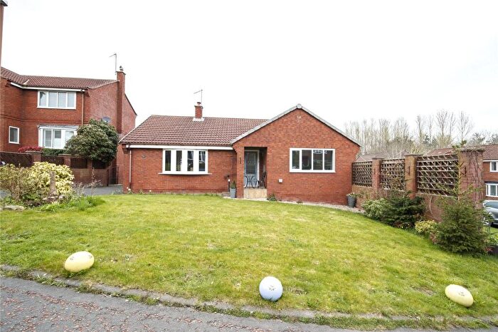 3 Bedroom Bungalow For Sale In Nickleby Chare, Durham, DH1