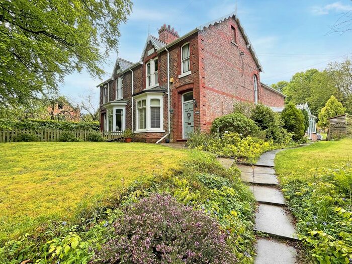 4 Bedroom Semi-Detached House For Sale In Stockton Road, Hartlepool, TS27