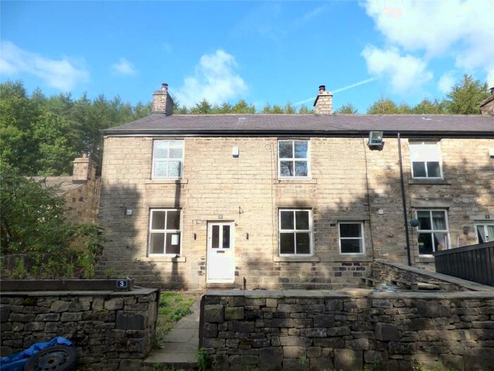 3 Bedroom End Of Terrace House For Sale In Crowden, Glossop, Derbyshire, SK13