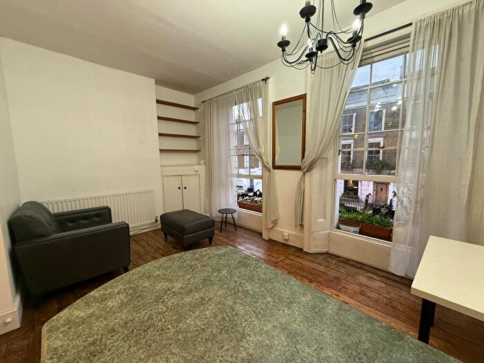 1 Bedroom Flat To Rent In Huntingdon Street, London, N1