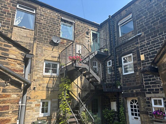 2 Bedroom Character Property For Sale In Spring Hill Place, Wilsden, Bingley, Bradford, BD15