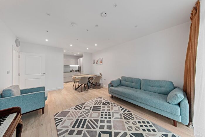 3 Bedroom Flat For Sale In Springham Walk, London, SE10