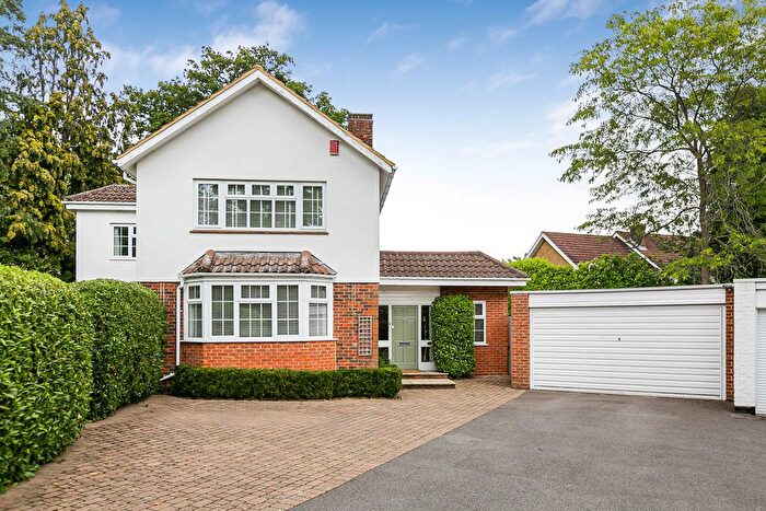 4 Bedroom Detached House For Sale In Clarence Drive, Englefield Green, Egham, Surrey, TW20